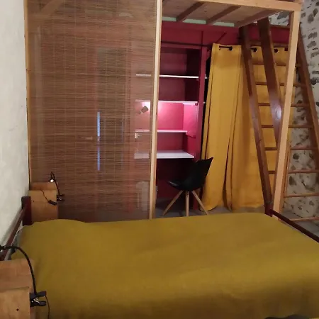 La Tribu De Lavaud Bed & Breakfast