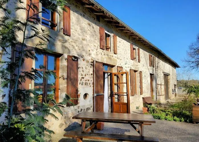 Bed and breakfast La Tribu De Lavaud